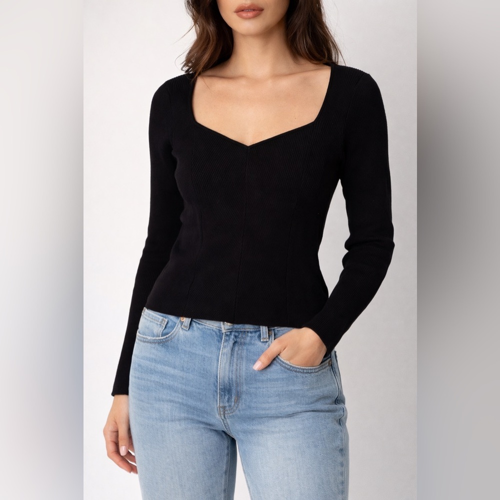 Abercrombie & Fitch Black Square V-Neck Ribbed Sweater - Size M